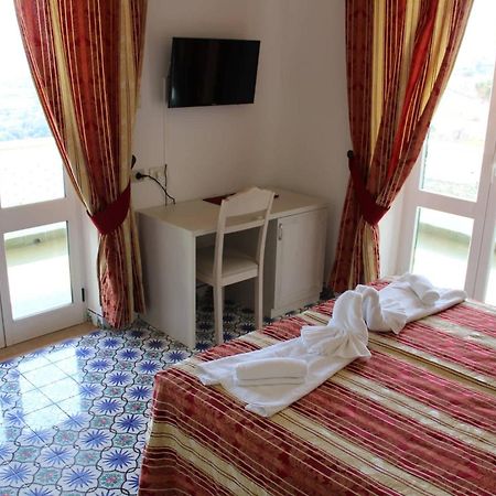 Hotel Al Bosco Forio  Ngoại thất bức ảnh