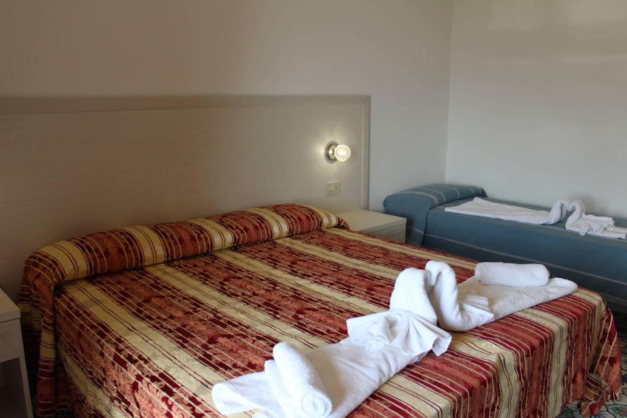 Hotel Al Bosco Forio  Ngoại thất bức ảnh