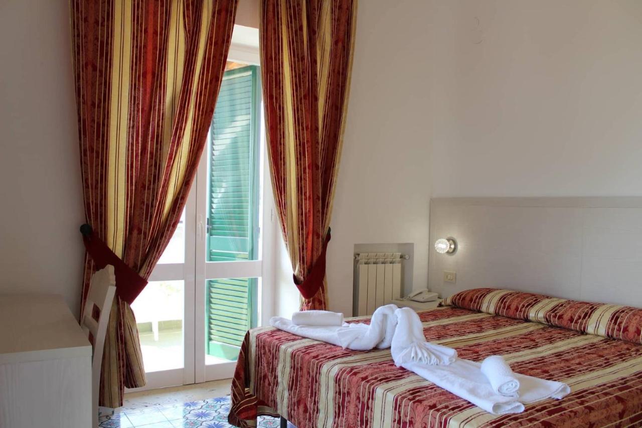 Hotel Al Bosco Forio  Ngoại thất bức ảnh